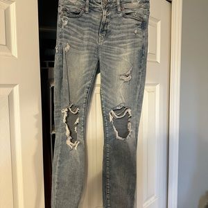 American eagle distressed skinny jeans